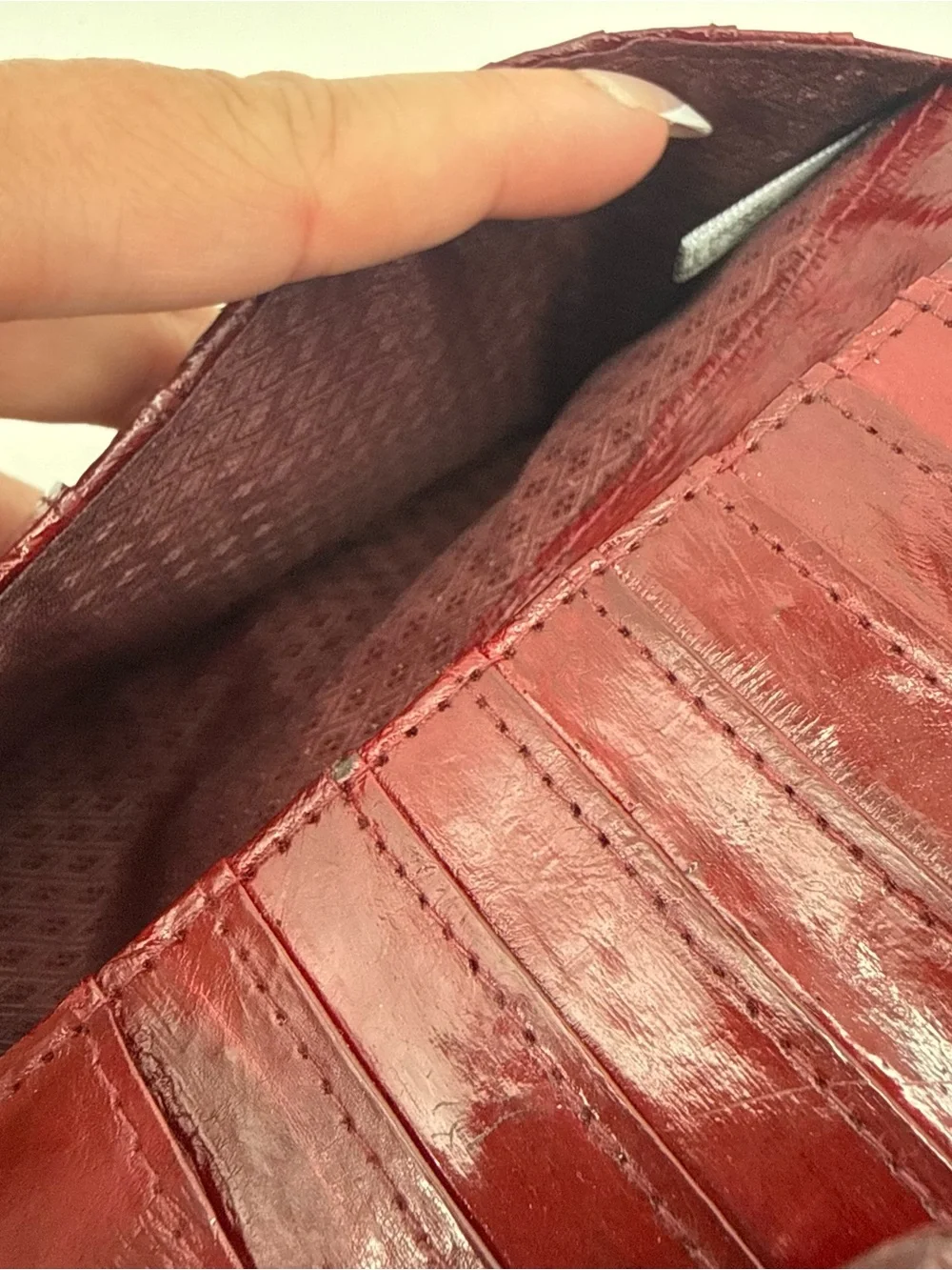 Lee Sands Red Eel Skin Vintage Wallet Korea